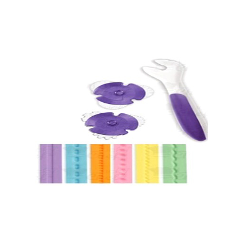 CARRETILLA MORADA CON ACCESORIOS