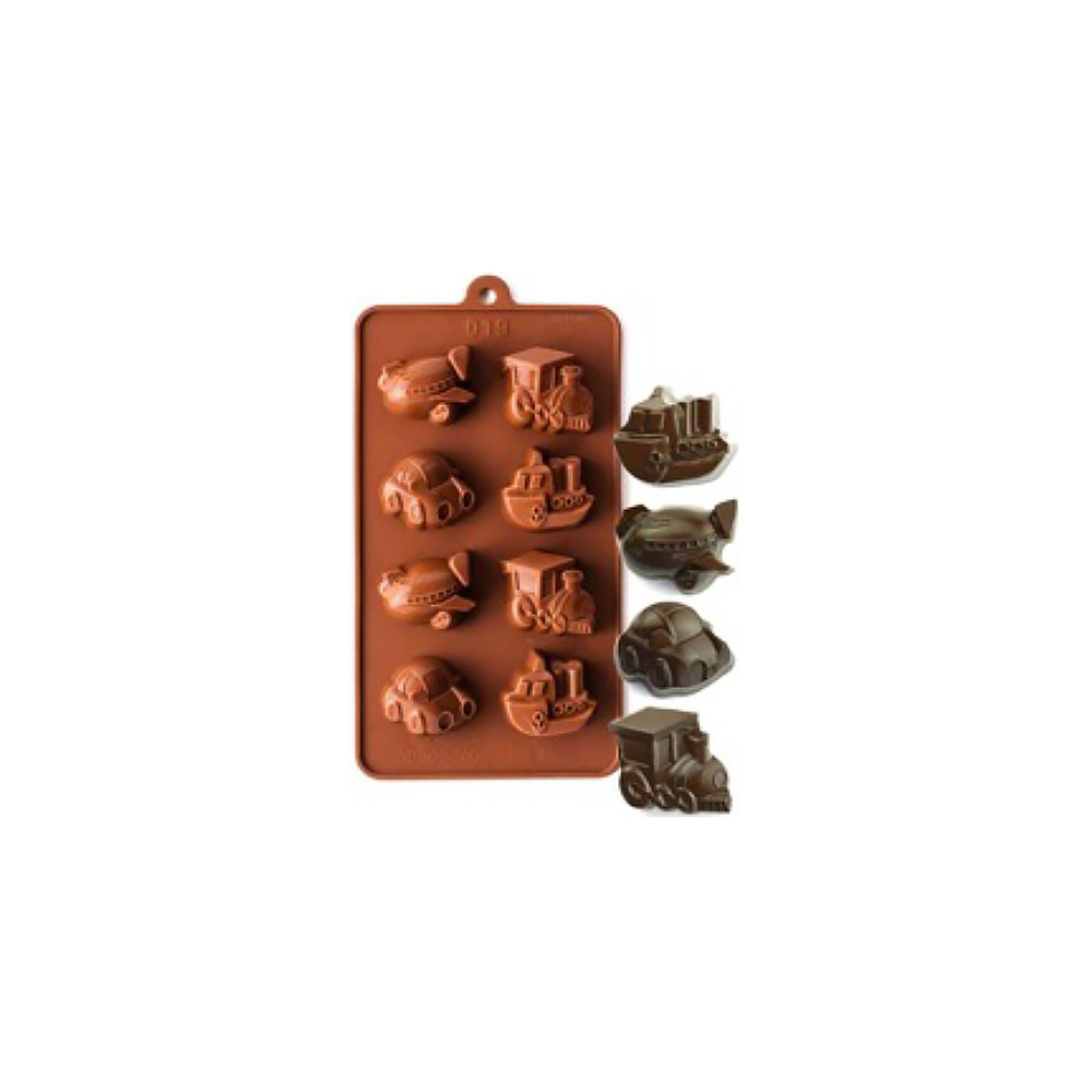 MOLDE SILICON TRANSPORTES 8CAVIDADES 4 FIG 12X21CM